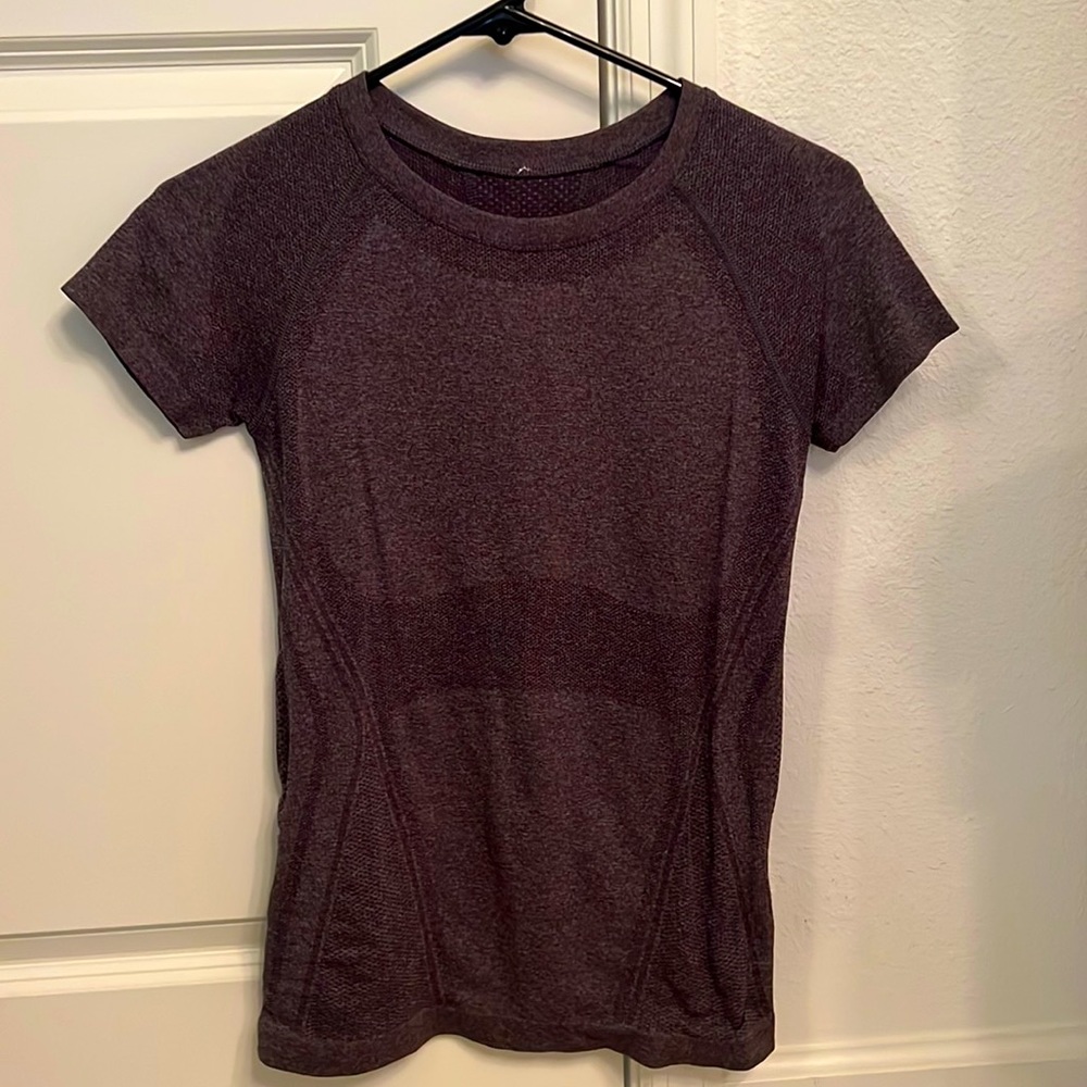 Athleta, lululemon fastest track short sleeve top, size 2, worn once